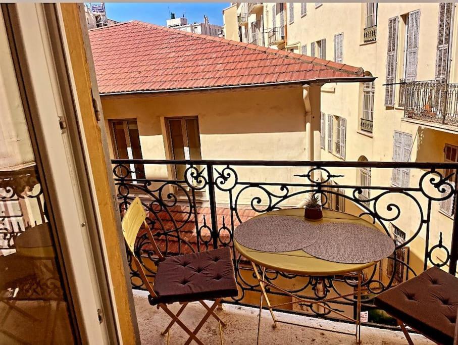Massena Street, 2 Rooms Balcony Niza Exterior foto